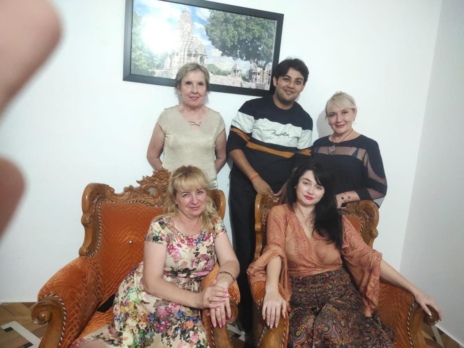 Khajuraho Glory Homestay Esterno foto