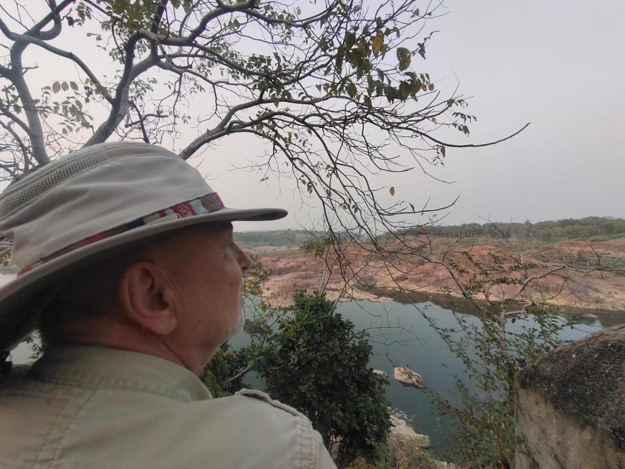 Khajuraho Glory Homestay Esterno foto