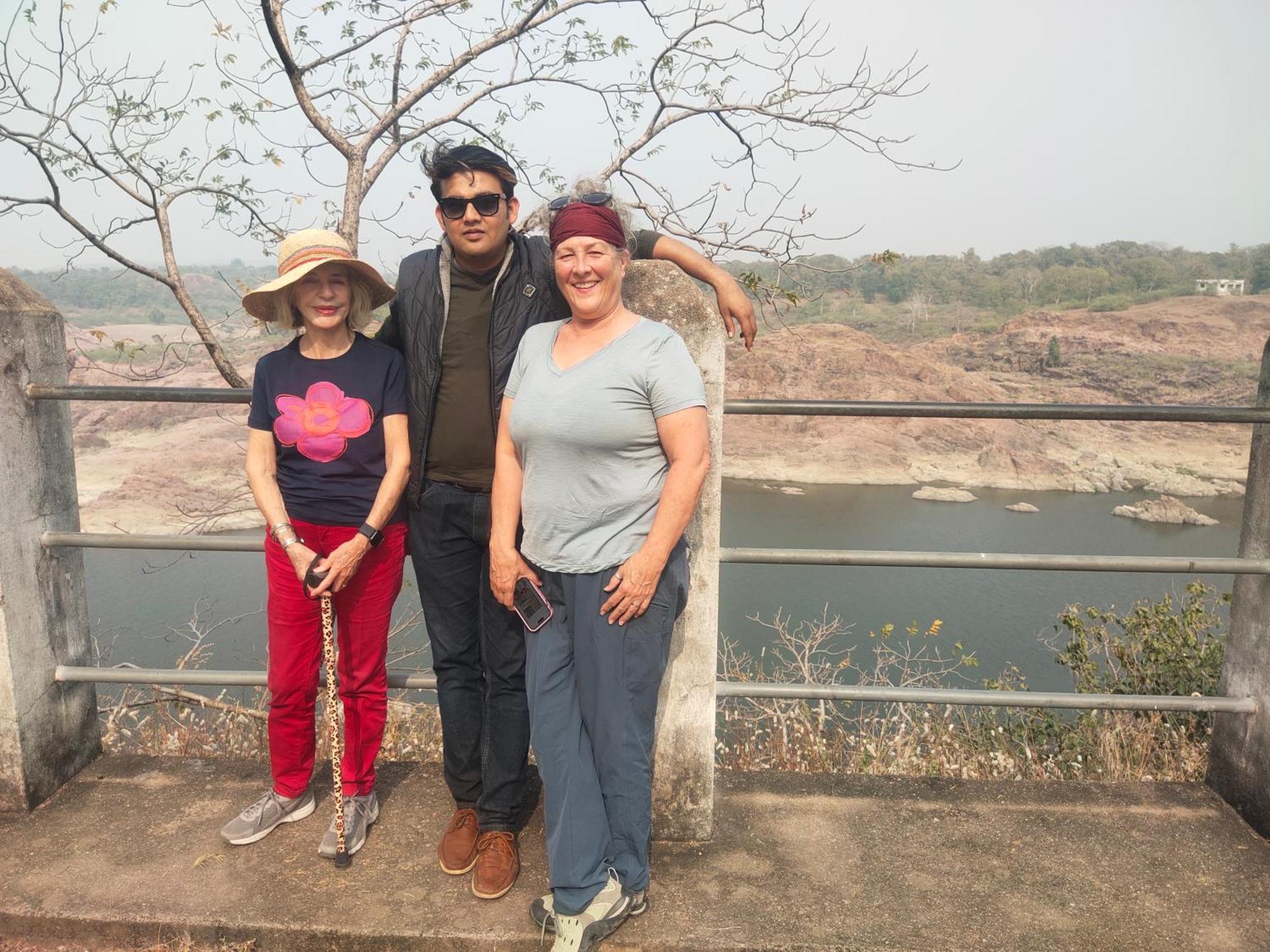 Khajuraho Glory Homestay Esterno foto