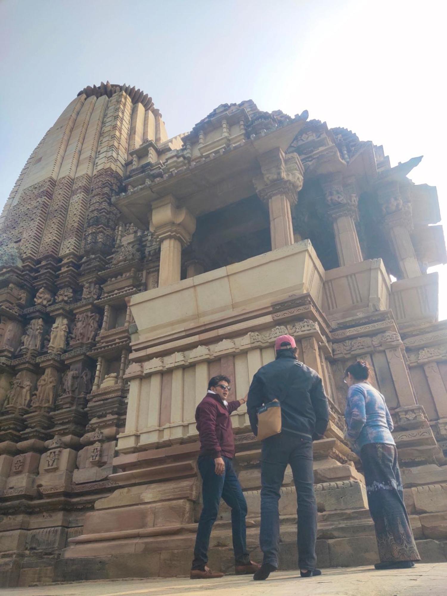 Khajuraho Glory Homestay Esterno foto